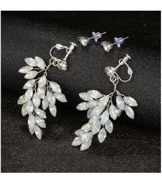 Boucles d'oreilles de mariage faites à la main avec strass Canna