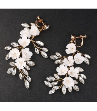 Boucles d'oreilles de mariage faites à la main avec strass Cylia