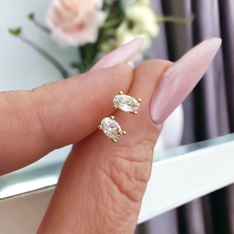Vergoldete Edelstahlohrringe OVAL ZIRCONIA Vergoldete Edelstahlohrringe OVAL ZIRCONIA