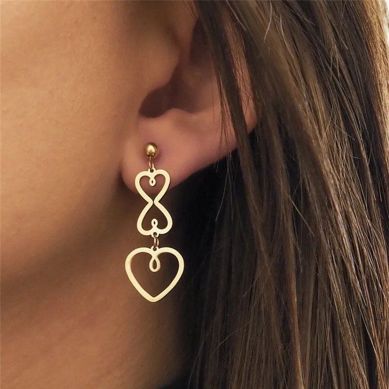 Boucles d'oreilles 'Infinity Hearts' en Forme de Cœurs, Plaqué Or Léger